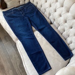Joe’s Jeans Dark Wash Skinny Ankle Wilkins